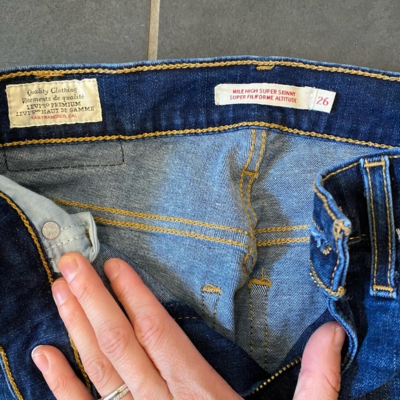 Levi’s Mile High Super Skinny Jeans - Picture 3 of 4